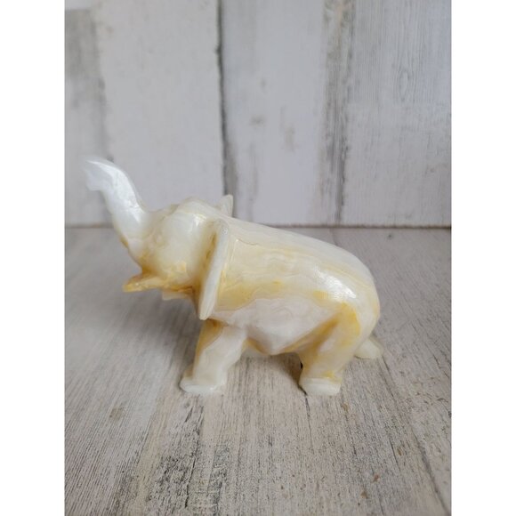 Onyx carved elephant white home decor unique figure safari - Picture 1 of 9